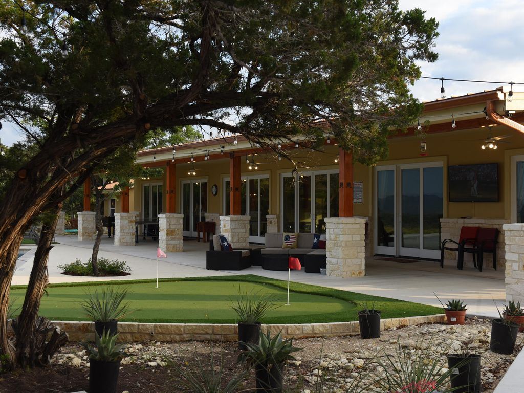 Moondance Lodge
