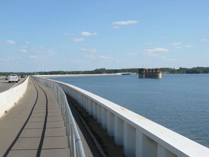 Lake Murray Dam Walkway