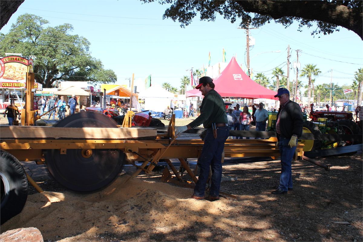 18th Annual Antique Tractor Pull & Show