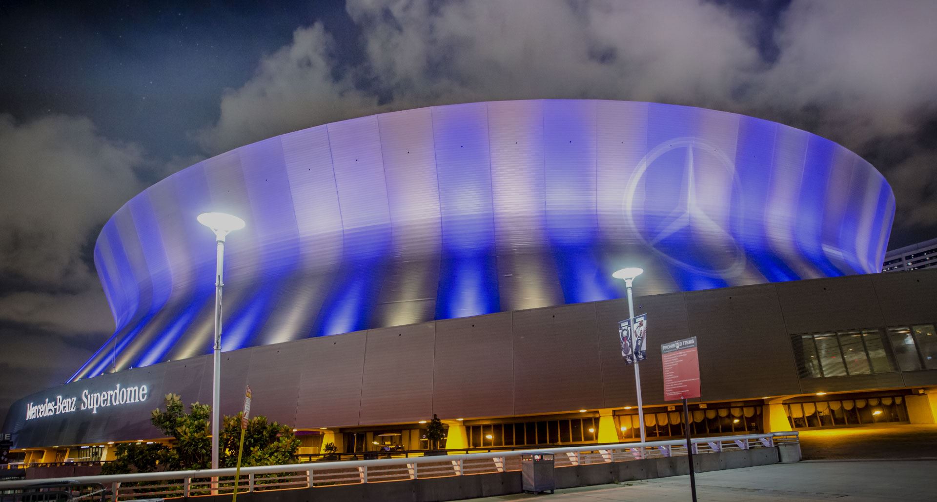Mercedez Benz Superdome Convention Center