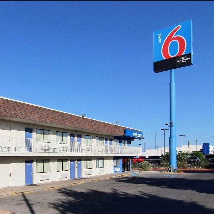 Motel 6