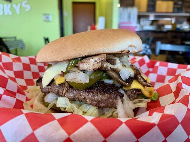 Porky's Burgers and Wings Visit Mesquite, TX